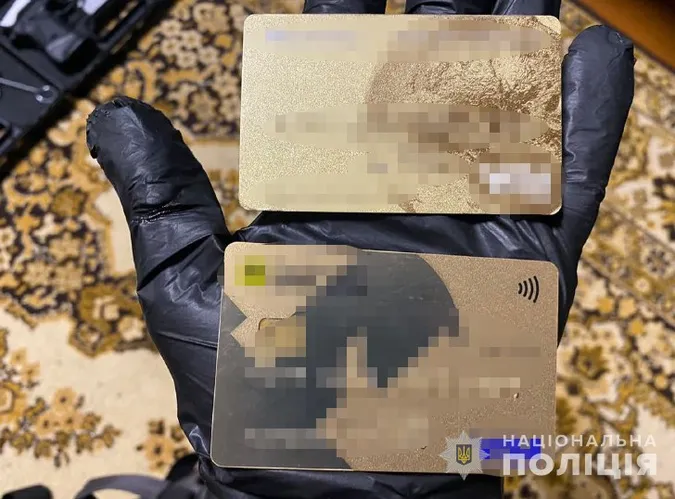 На Волині затримали зброяра, який робив зі стартових пістолетів бойові (фото, відео)