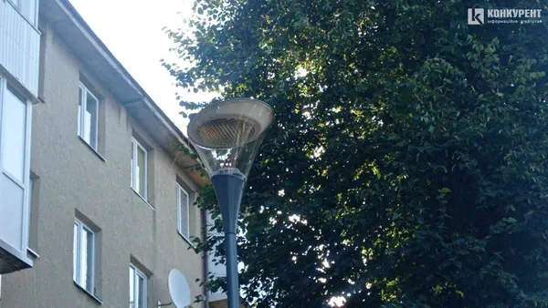 На Волі у Луцьку встановили нове вуличне освітлення (фото)