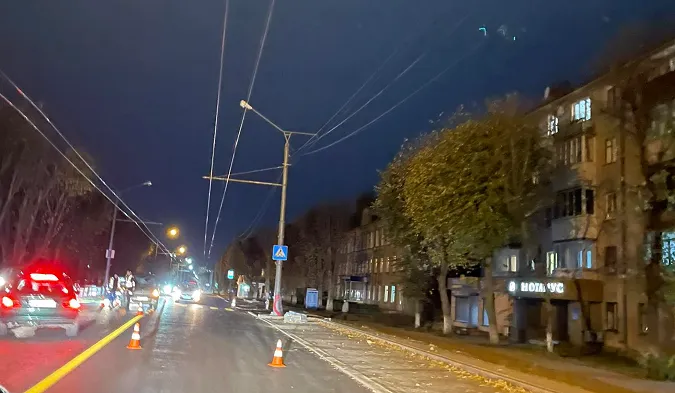 У Луцьку ДТП на проспекті Волі, постраждалого забрала швидка (фото)