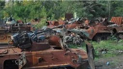 Довелося робити відстійники: ЗСУ набили купу ворожої техніки під Ізюмом (фото)