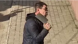 У Рожищі неадекват з кухонною сокирою пропонував дітям відрубати пальці (відео)