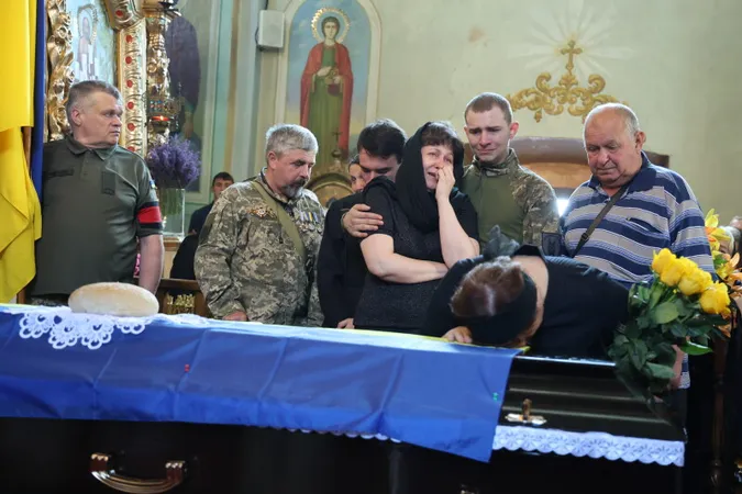 У Луцькій громаді попрощалися із загиблим Олександром Голотюком (фото)