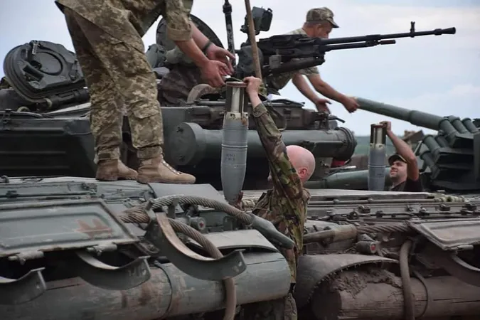 Ворог штурмував у напрямках Бахмута та Вуглегірської ТЕС, але успіху не мав, – Генштаб