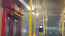 У Луцьку під час руху задимівся тролейбус (відео)