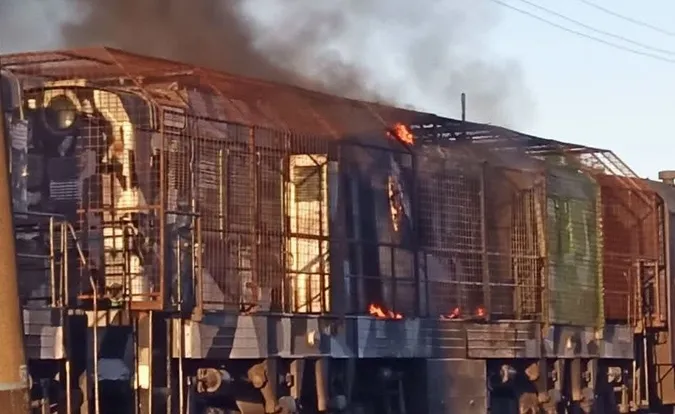 Росіяни атакували пасажирський поїзд двома шахедами: що відомо
