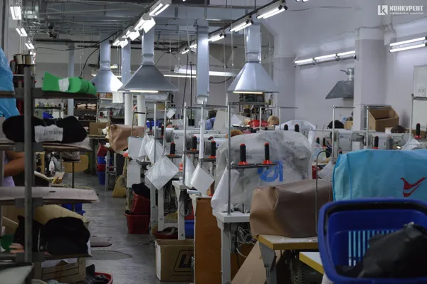 У розкрійному цеху