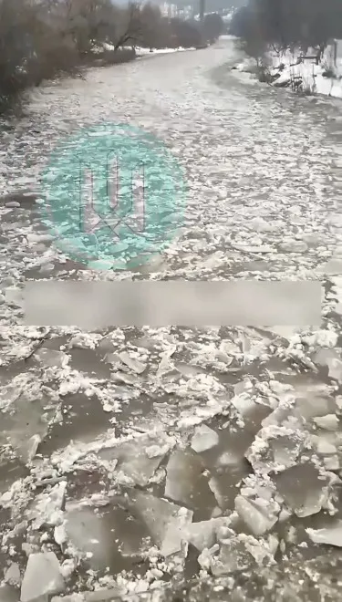Закарпаття йде під воду: люди опинились в небезпеці через танення льоду (фото)