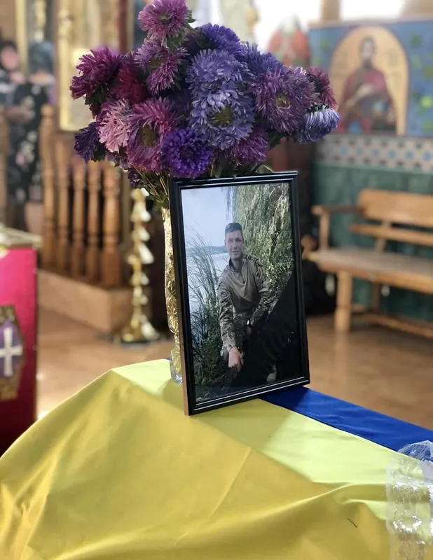 Без батька лишилось четверо дітей: на Волині попрощалися з Сергієм Абрамчуком (фото)