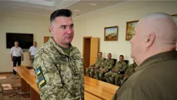 Волинський прикордонник, який пройшов «Азовсталь» і полон, отримав нагороду від Президента (фото)