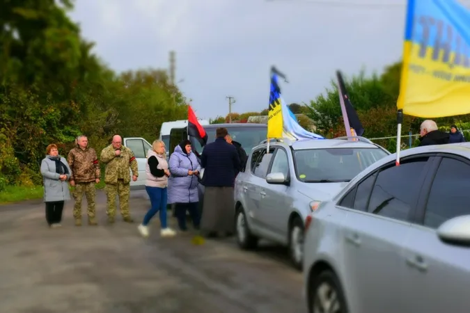 На Волині попрощалися із загиблим захисником Ігорем Пархомюком (фото)