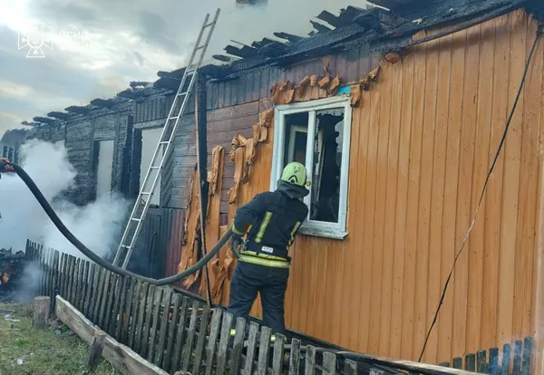 Замкнуло проводку: у Колківській громаді горів житловий будинок (фото)