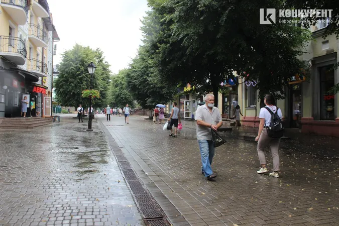 Мокрий Луцьк. Фоторепортаж із міста після дощу