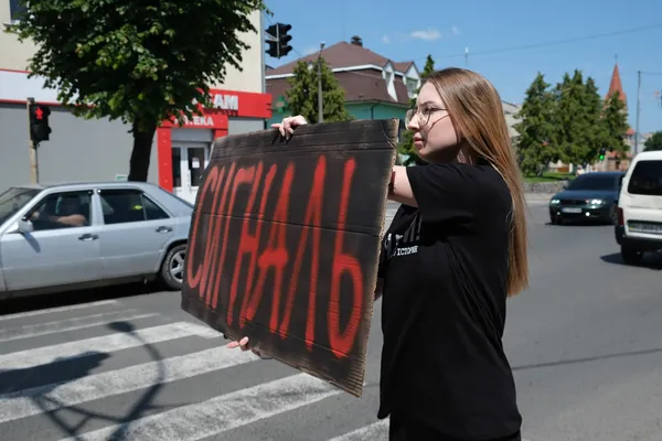 У місті на Волині відбувся автопробіг на підтримку військовополонених і зниклих безвісти (фото)