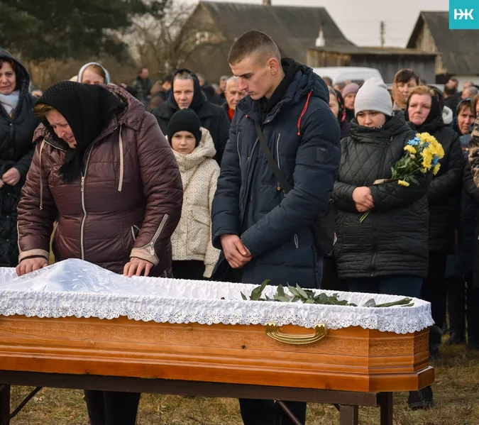 На Волині попрощалися із юним захисником Богданом Абрамовичем (фото)