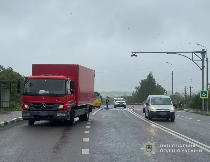 У Прилуцькому – смертельна ДТП: водій Mercedes-Benz збив велосипедиста