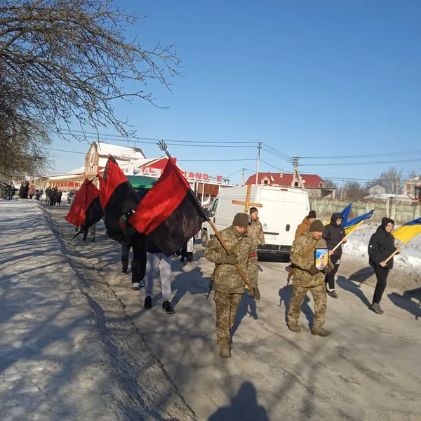 Пів року вважався зниклим: на Волині попрощалися з воїном Сергієм Тузом (фото)