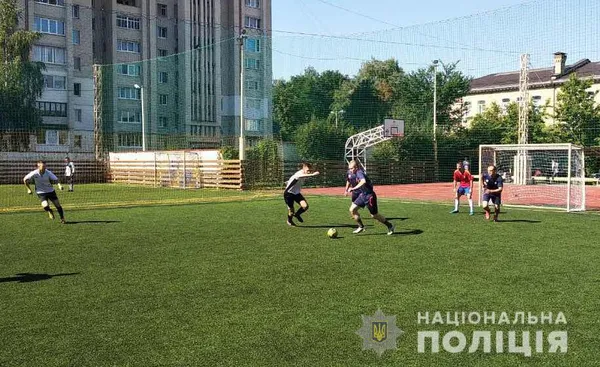 Волинські поліцейські виграли чемпіонат з мініфутболу серед правоохоронців (фото)