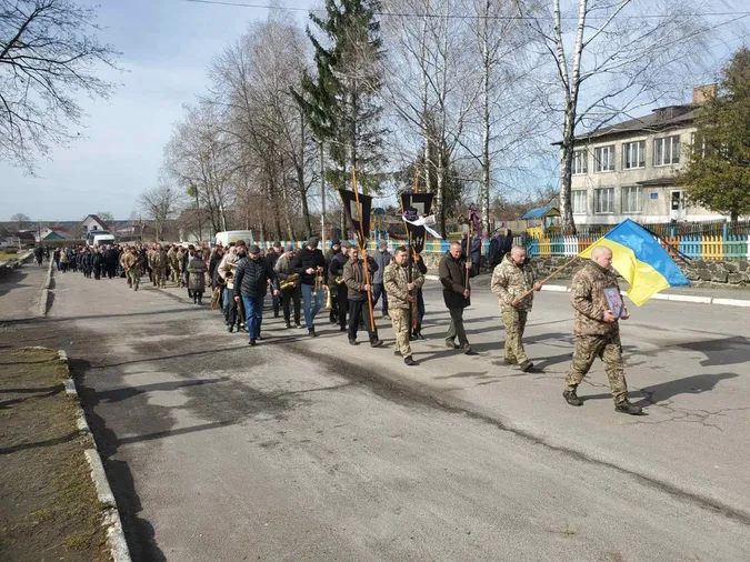 На Волині попрощалися із 51-річним захисником Іваном Байцимом (фото)