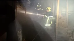 На Волині горіли два будинки та стіг сіна (фото)