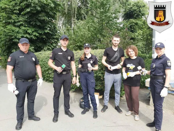 У Луцьку зафарбували інтернет-адреси, за якими продають наркотики (фото)