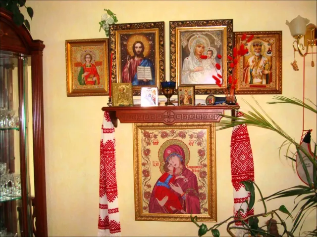 11 пласких питань священнику