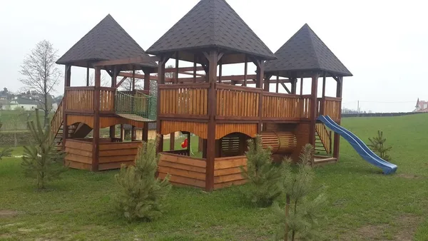 Дитячий майданчик