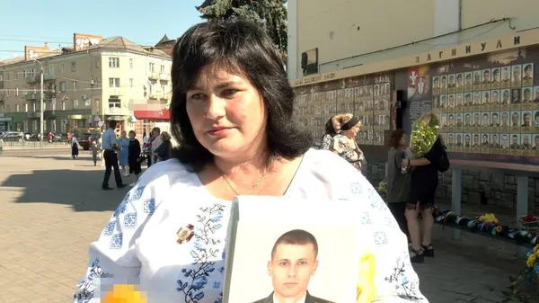 Час не лікує: у Луцьку зібрались родичі загиблих військовослужбовців (фото, відео)