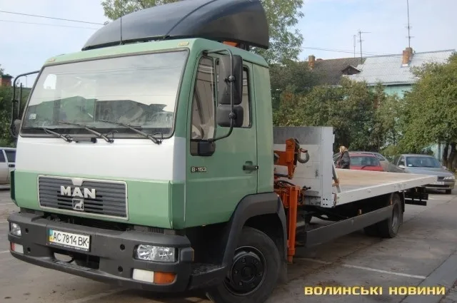 Луцький бізнесмен пояснив, чому купував і навіщо продає евакуатор
