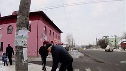 Хто захаращує вулиці Луцька: муніципали показали нових "героїв" (фото)