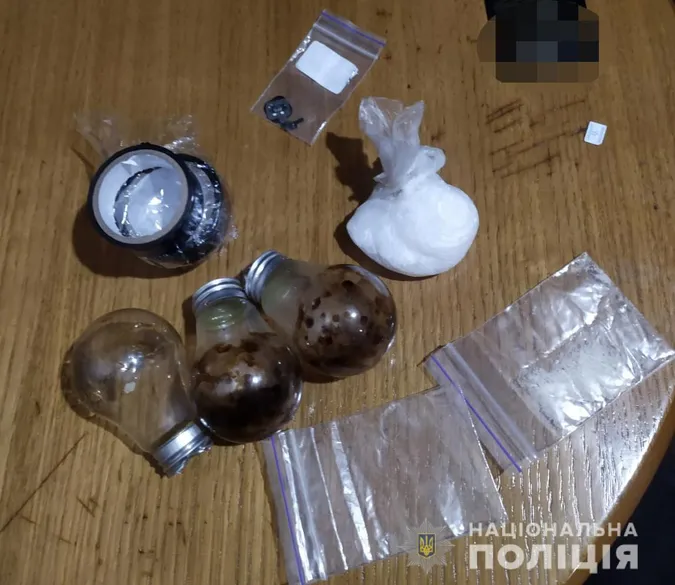 У Луцьку затримали 19-річного наркоторговця (фото, відео)
