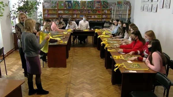 «Кульок, тобі торба!»: у луцькій бібліотеці провели екологічний майстерклас