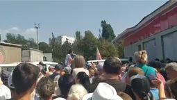 Маріупольці влаштували перший справжній голодний бунт (відео)
