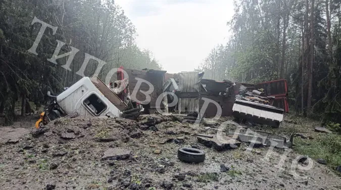 Рвануло через погоду: деталі підриву фури біля кордону на Волині