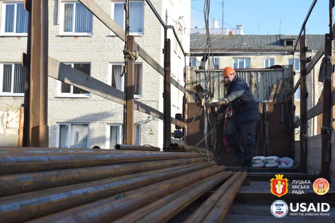 «Луцьктепло» отримає 7,5 км трубопроводів від USAID (фото)