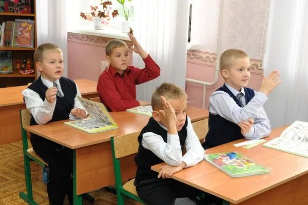 Гроші за школярами «ходити» не будуть, – очільниця МОН
