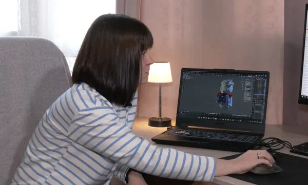 Лучанка опанувала 3D-друк, аби продовжити справу чоловіка-воїна