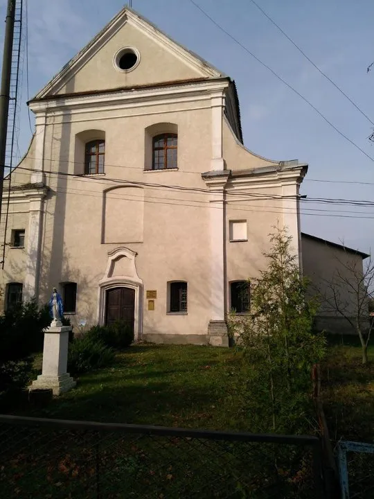 На Волині підприємця змусили забрати бізнес із монастиря