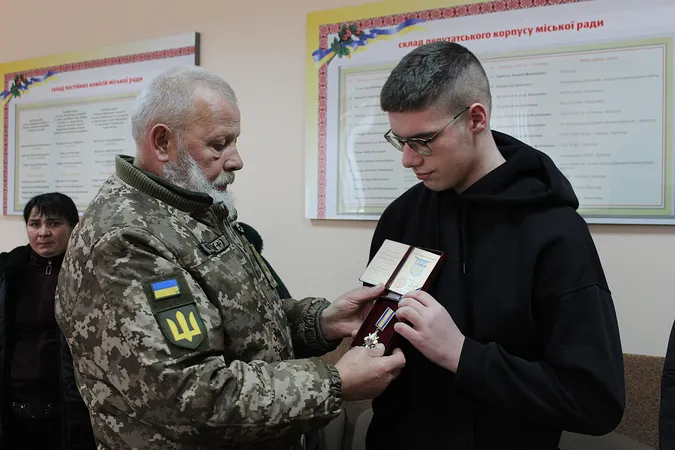 У Рожищі двох захисників посмертно нагородили орденами «За мужність» (фото)