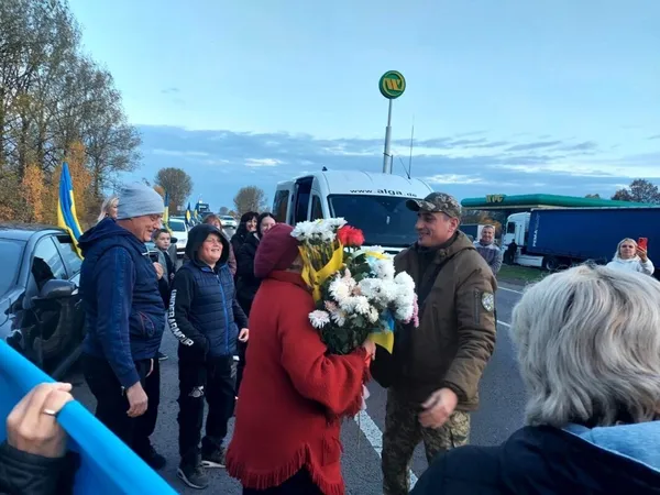 Після трьох років полону до Ковеля повернувся захисник Павло Подобед (фото)