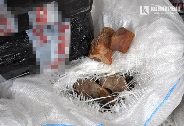 Поляки затримали рекордну партію бурштину на переході Ягодин-Дорогуськ. ФОТО