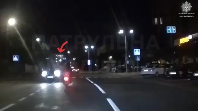 У Луцьку тверезий водій виїхав на зустрічну смугу