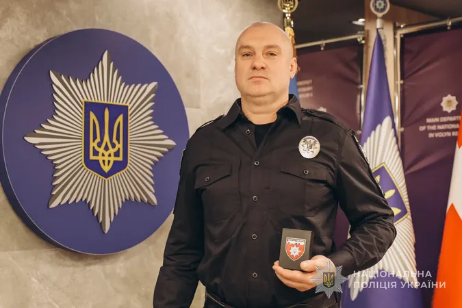 Волинський офіцер Юрій Столярчук отримав нагороду від побратимів із ОШБ «Лють» (фото)