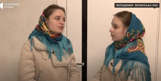 Колядка двох сестер з Волині «завірусилась» у тіктоці – уже 4 мільйони переглядів (відео)