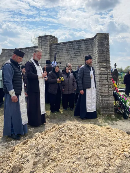 На Волині попрощались з Героєм Володимиром Бурнашевим (фото)