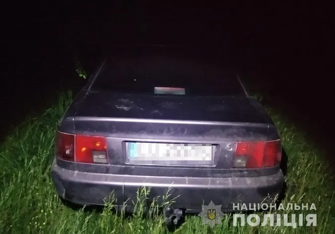 На Волині п'яний водій збив скутеристку та втік з місця ДТП (фото)
