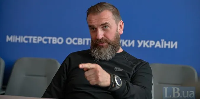 Сім критично важливих професій для країни: перелік від Лісового