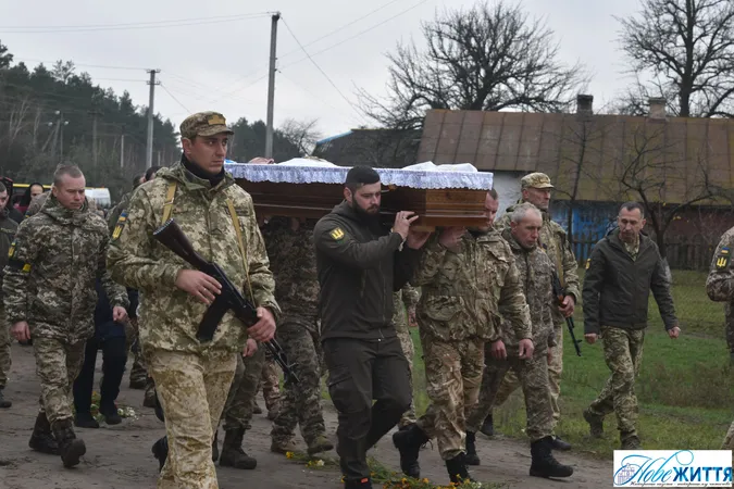 На Любешівщині в останню путь провели Сергія Олішкевича (фото)