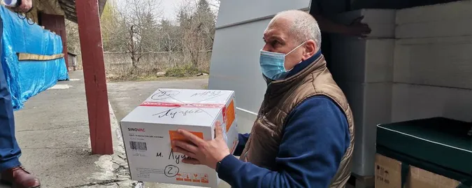 На Волинь привезли китайську вакцину CoronaVac