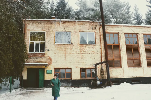 Ківерцівська шишкосушарня та її привітний завідувач Світлана Круглик