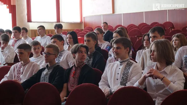 Вперше в Україні: луцьких школярів навчатимуть амбасадори омбудсмена (фото)